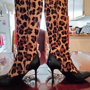 St John tall high fashion cowhide boots